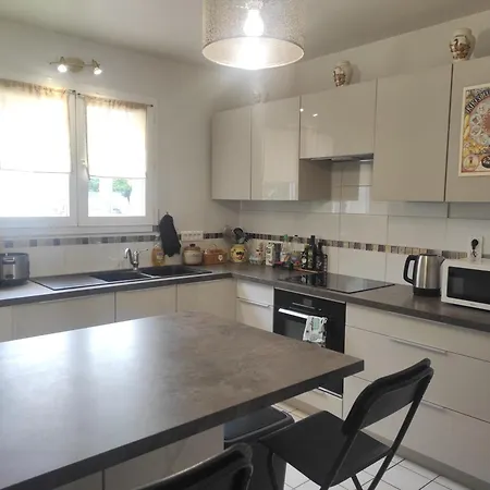 Vintage Crossroads Homestay Acheres (Yvelines)
